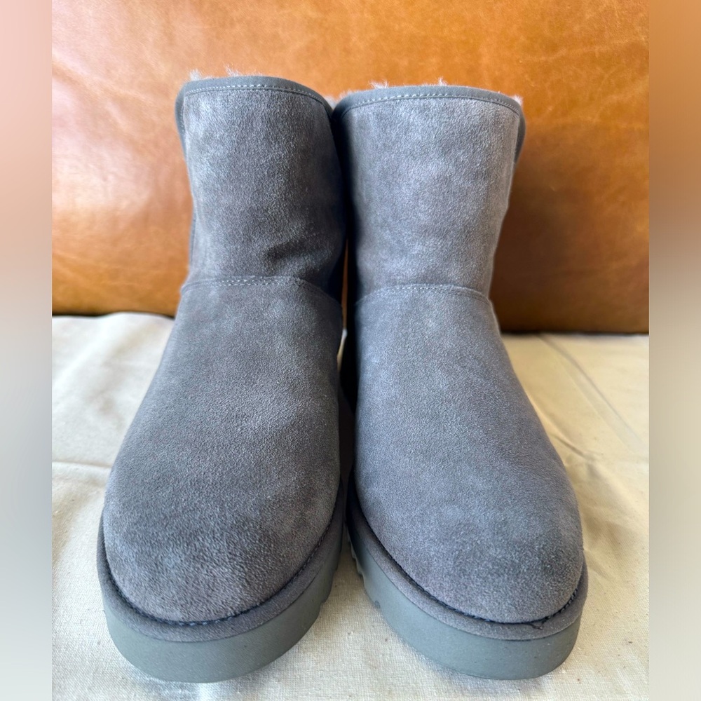 Ugg Cory II Bootie NWOB